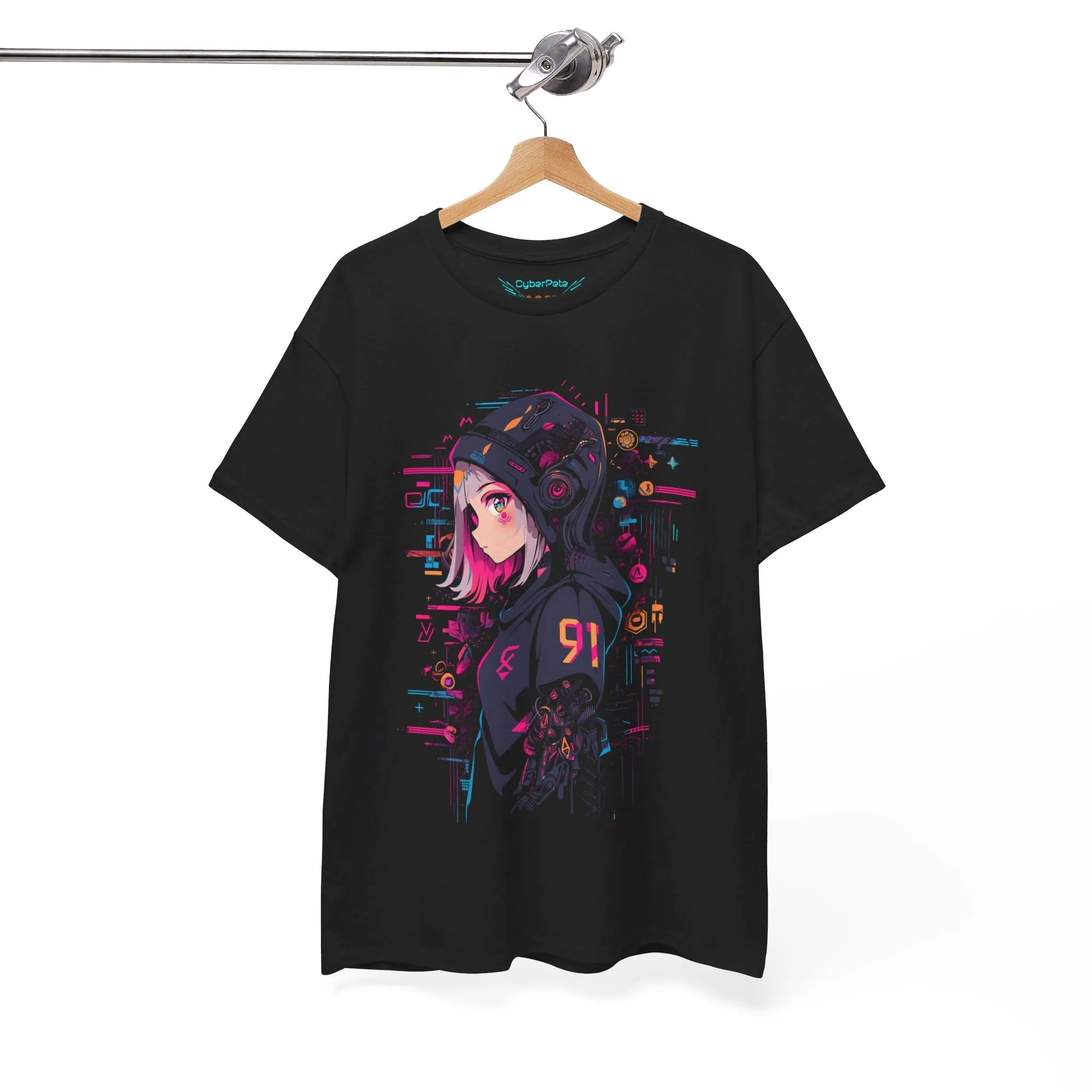 Cyberpunk Anime T-Shirt | Anime Girl mit Hoodie