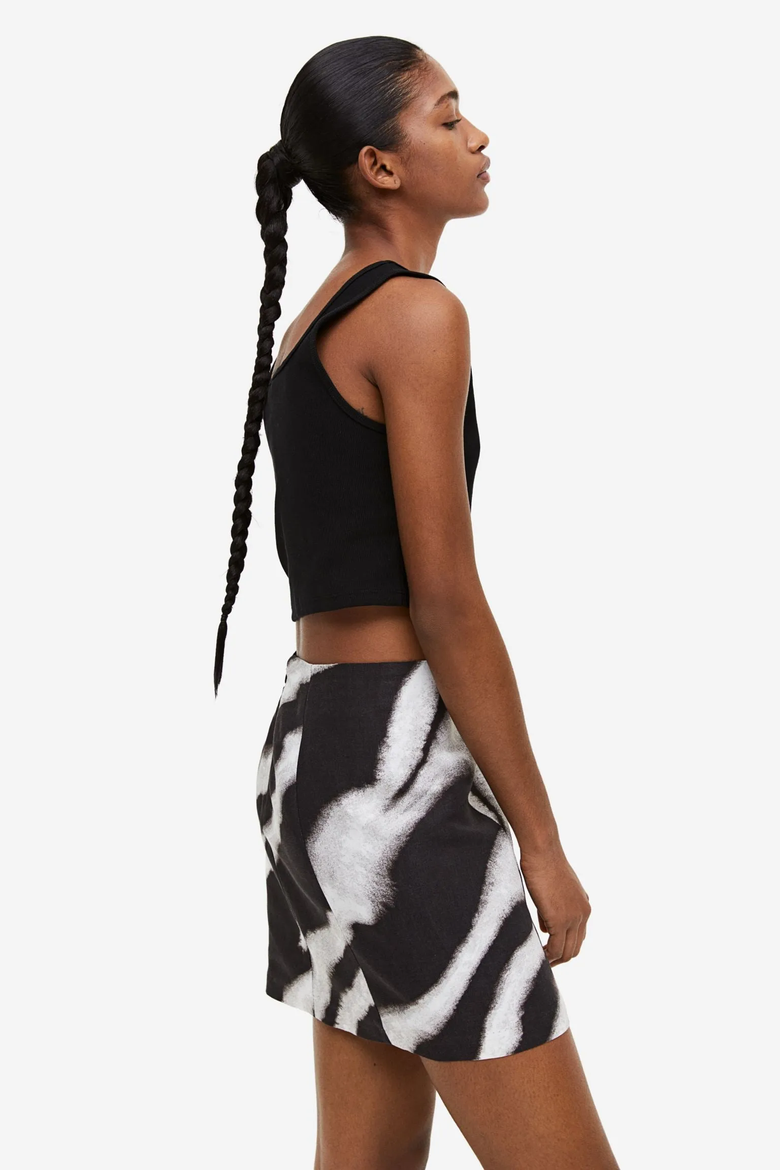 H&M Mini Zebra Print Skirt, black