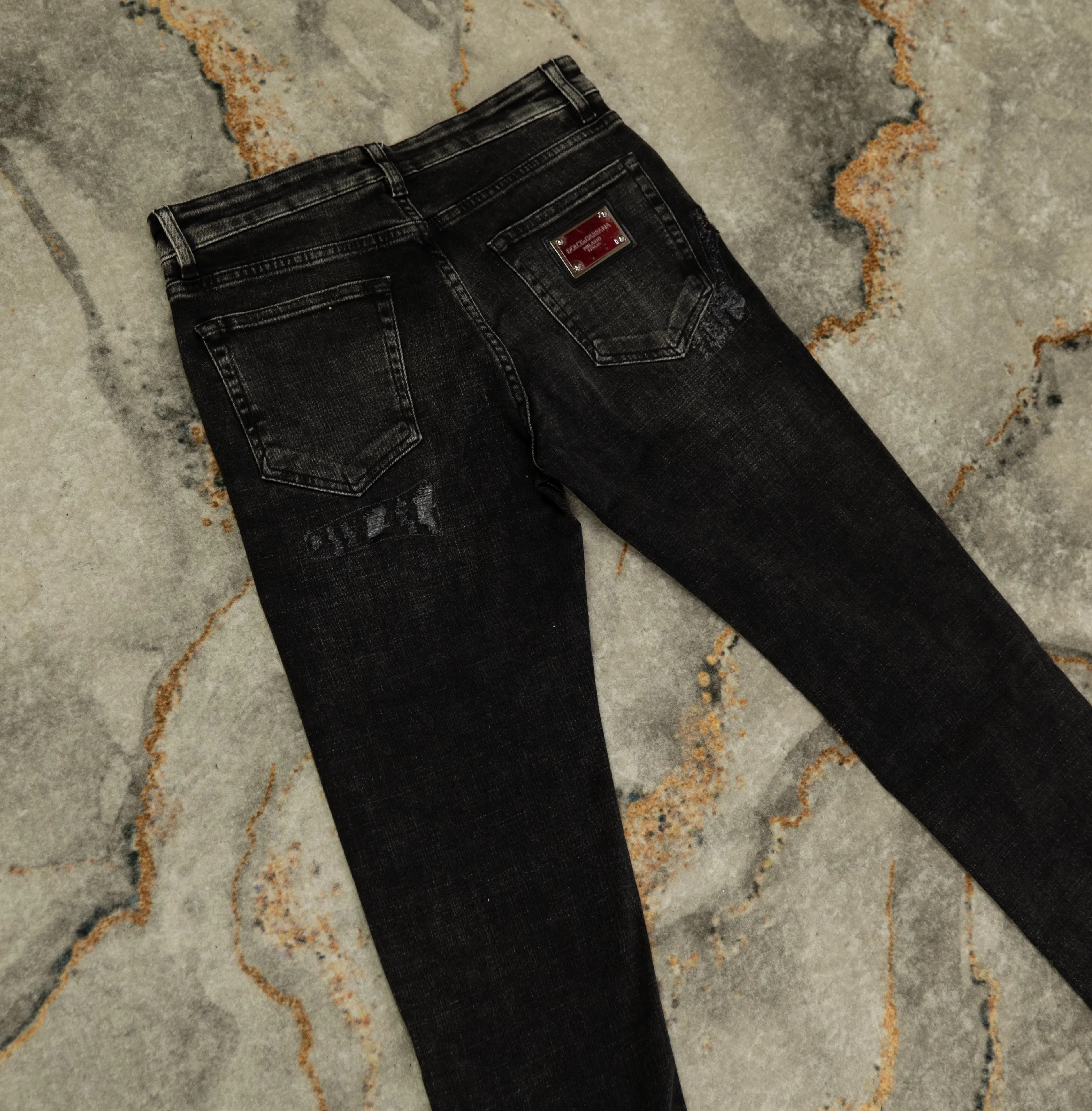 Red Plaque Slim Fit Jeans - Black