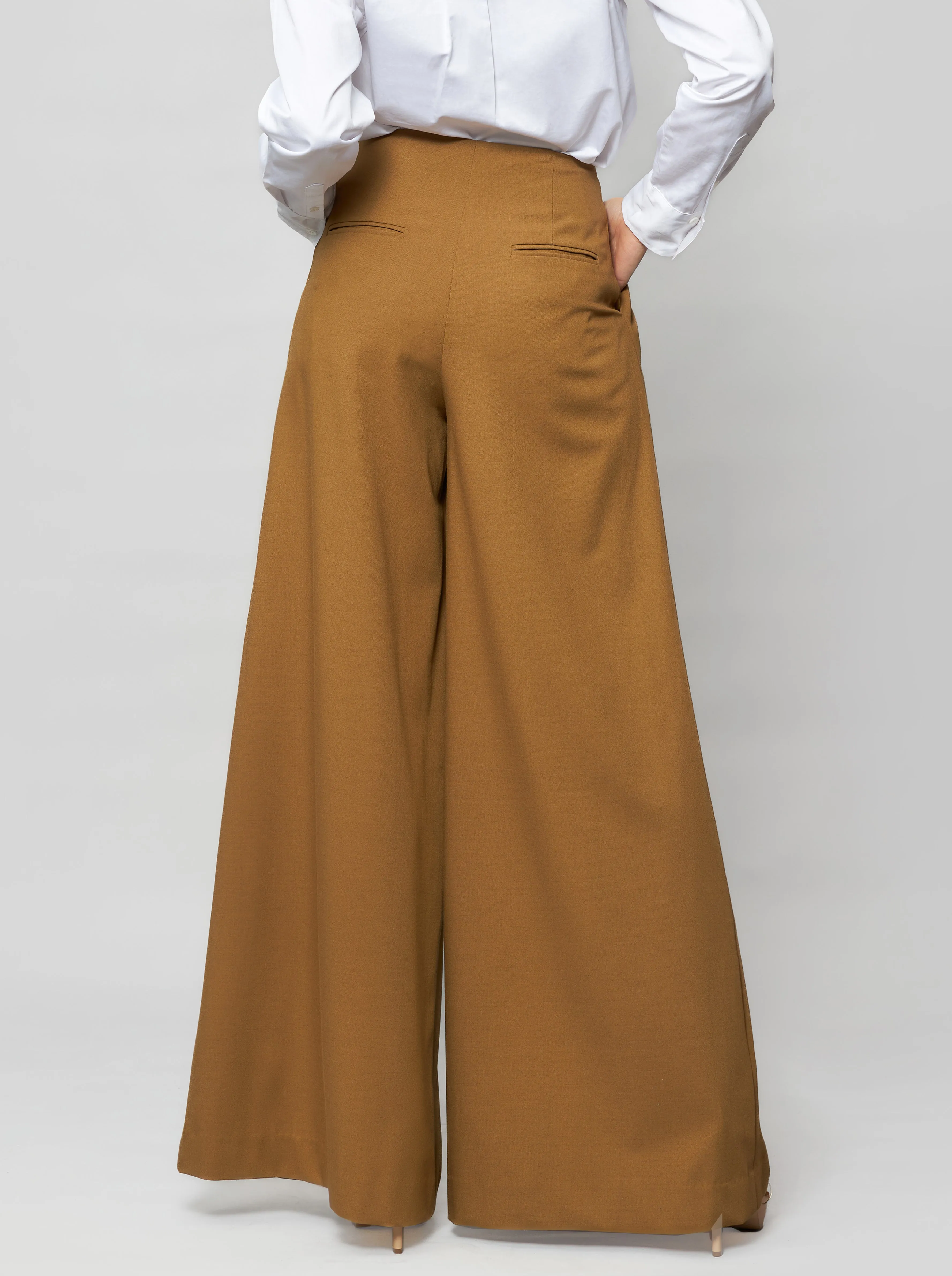 Stelis Wide-leg Pants