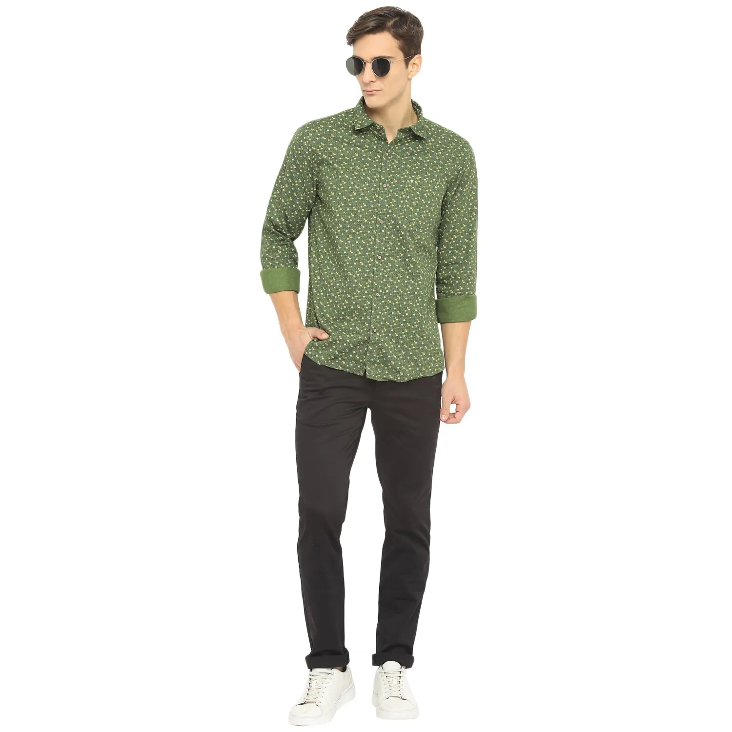 Turtle Men Green Cotton Printed Slim Fit Shirts