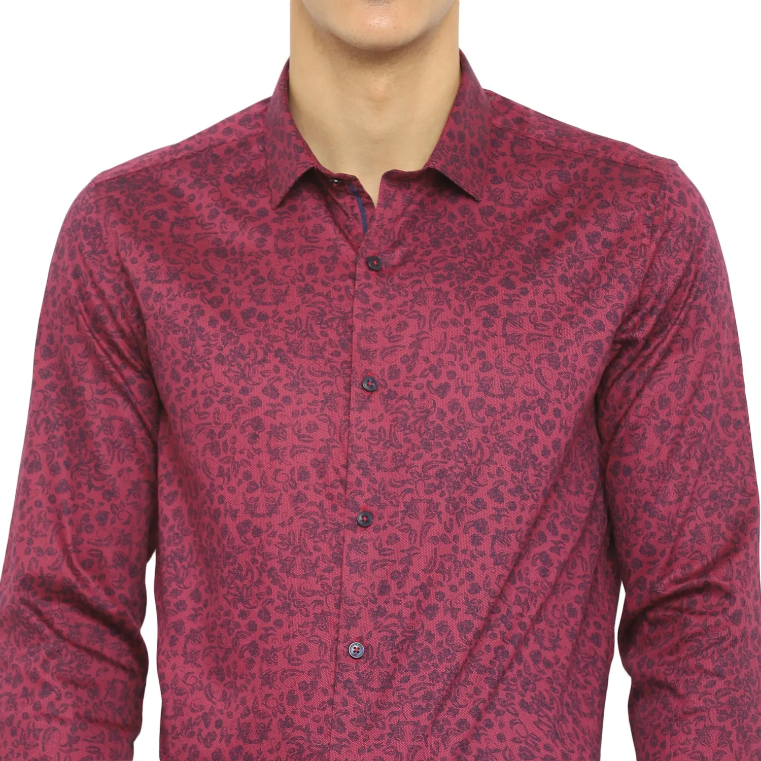 Turtle Men Maroon Cotton Printed Slim Fit Shirts