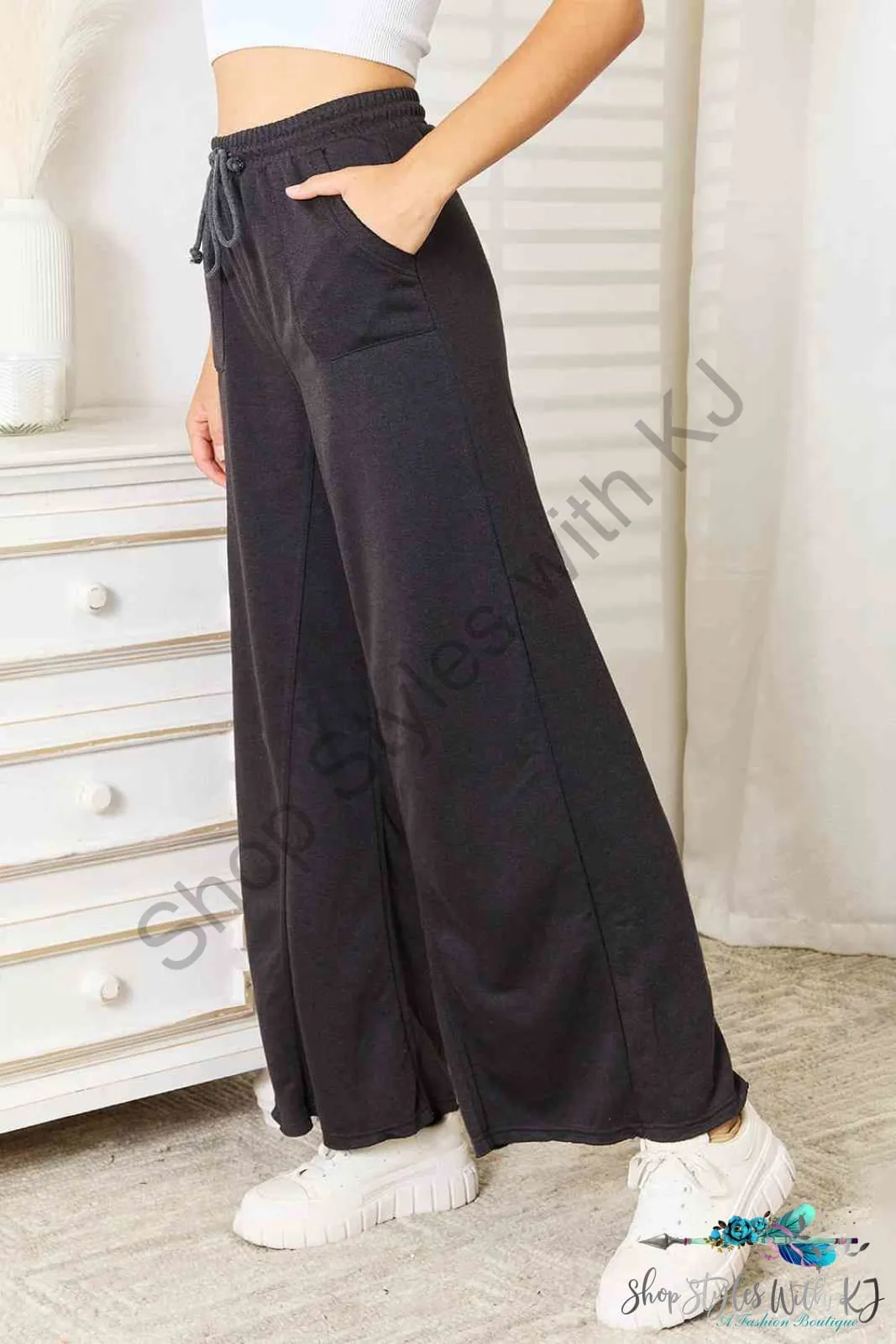 Wide Leg Pocketed Pants