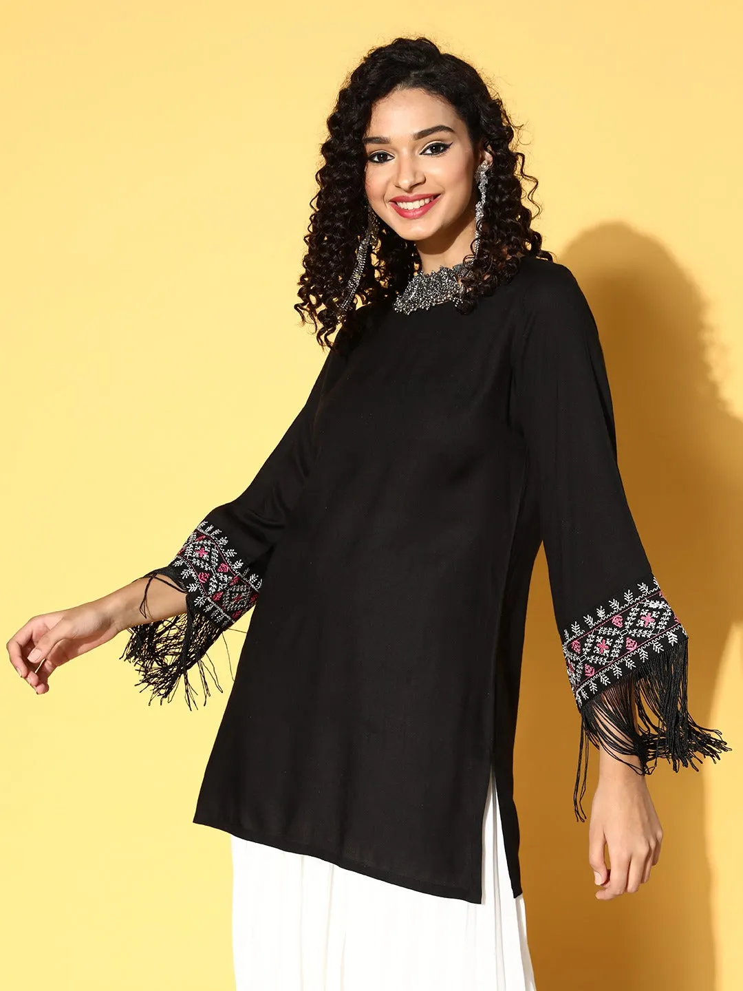 Women Black Embroidered Fringe Lace Short Kurta